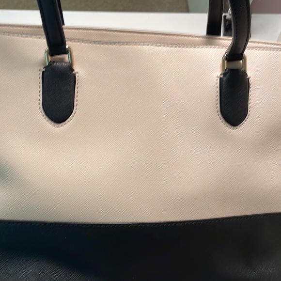 Kate spade tote. Black and cream. New without tags - Picture 6 of 10